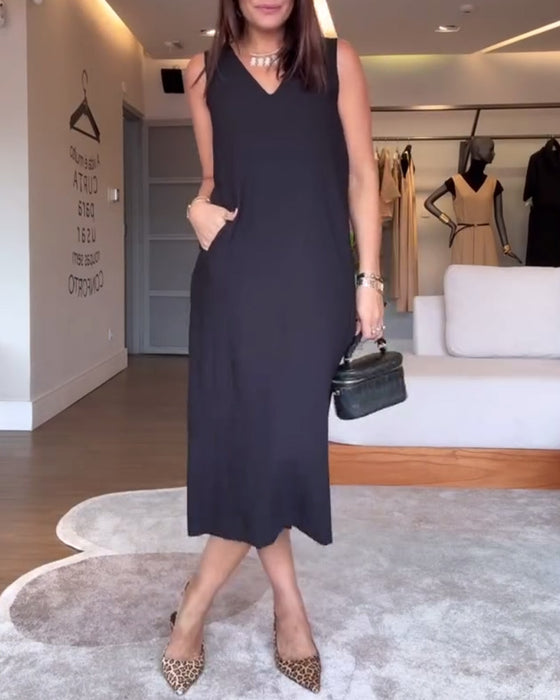 Klänning avslappnad v-ringad ärmlös enfärgad split