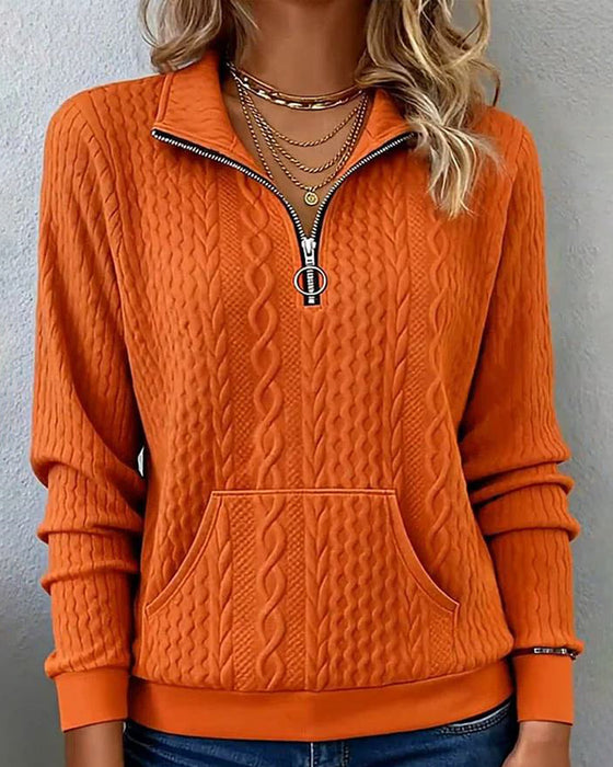 Enfärgad Hoodie Med Halvblix Och Jacquard