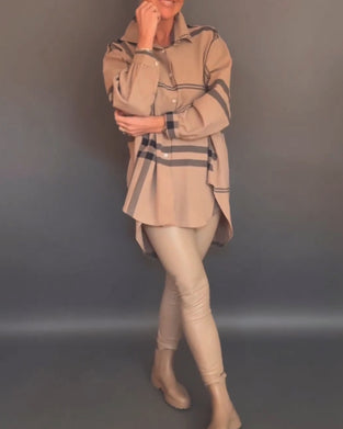 Avslappnad rutig lapelskjorta