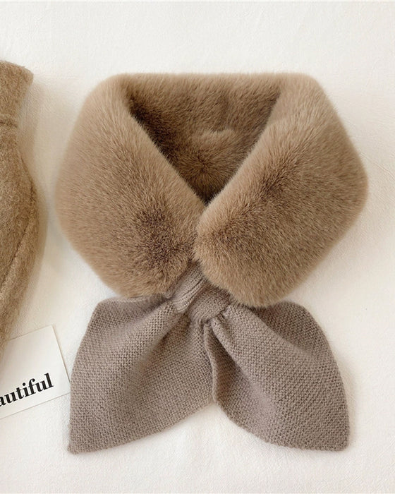 Modern Stickad Päls Halsduk Med Patchwork