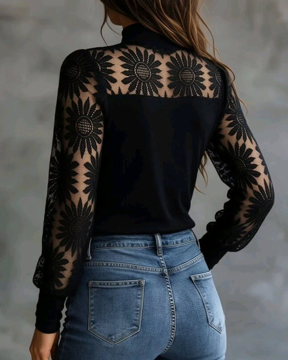 Topp Solros Spets Panelerad Turtleneck