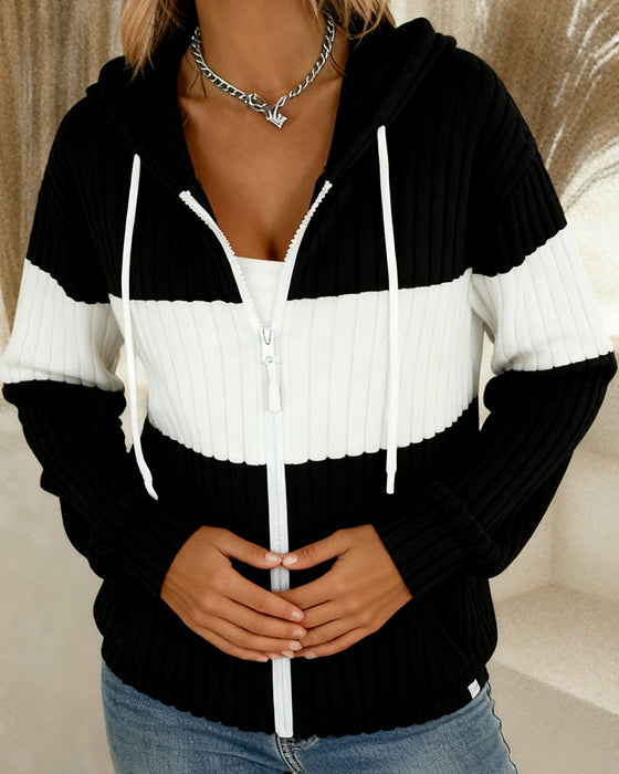 Färgblockad Rock Med Huva Och Blixtlås