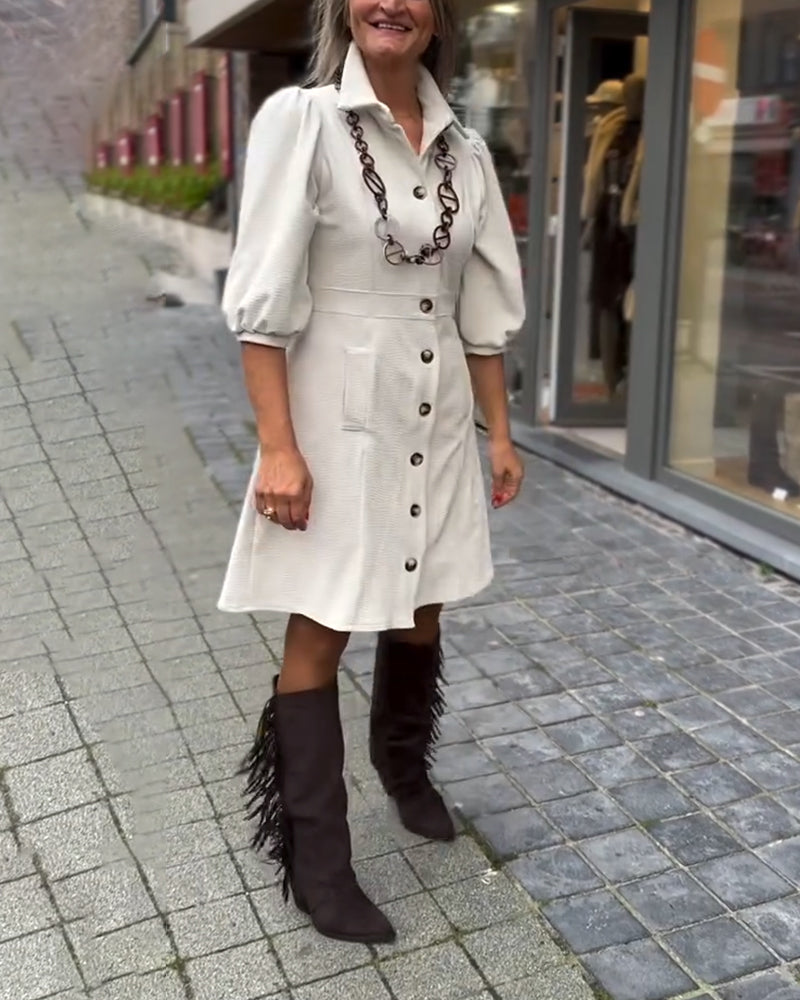 Klänning Med Krage Och Trekvartsärmar