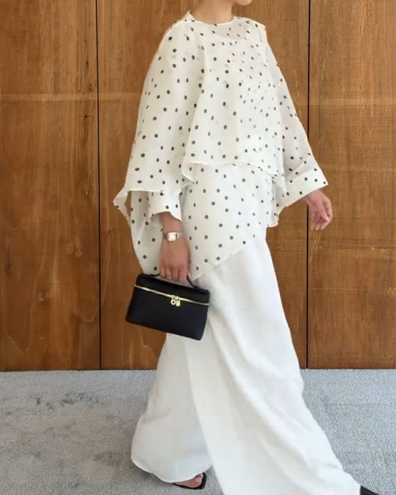 Blus Polka Dot Oregelbunden