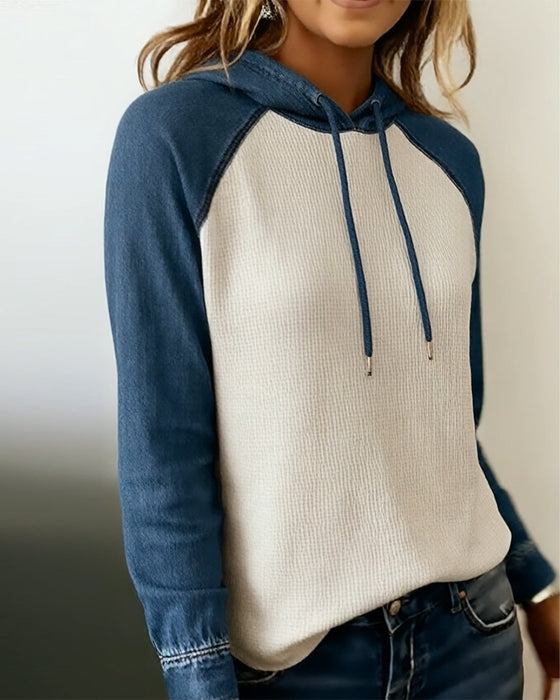 Hoodie Stilfull Denim Stickad Lappverk