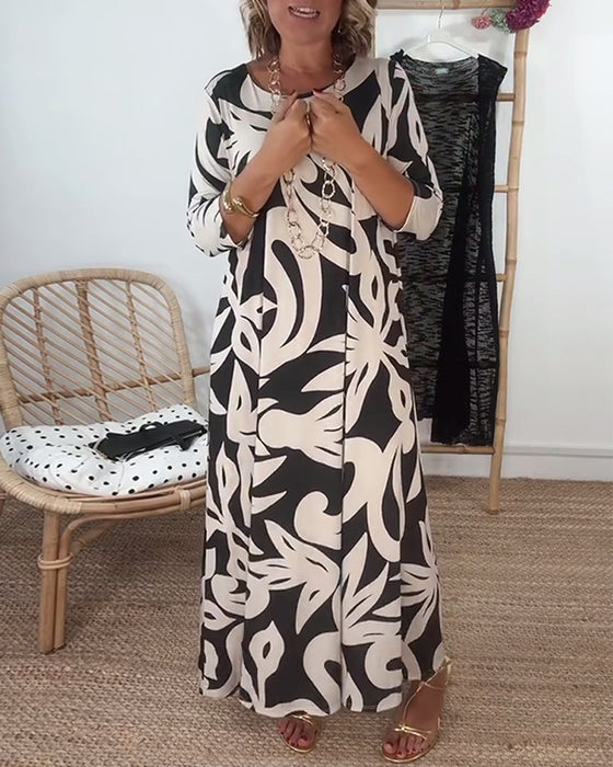 Klänning Med Rund Hals Och Långa Ärmar Med Tryck