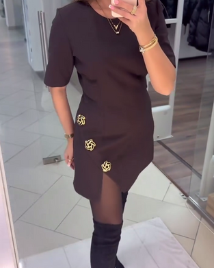 Enfärgad Rak Klänning Med 3d-Blommor