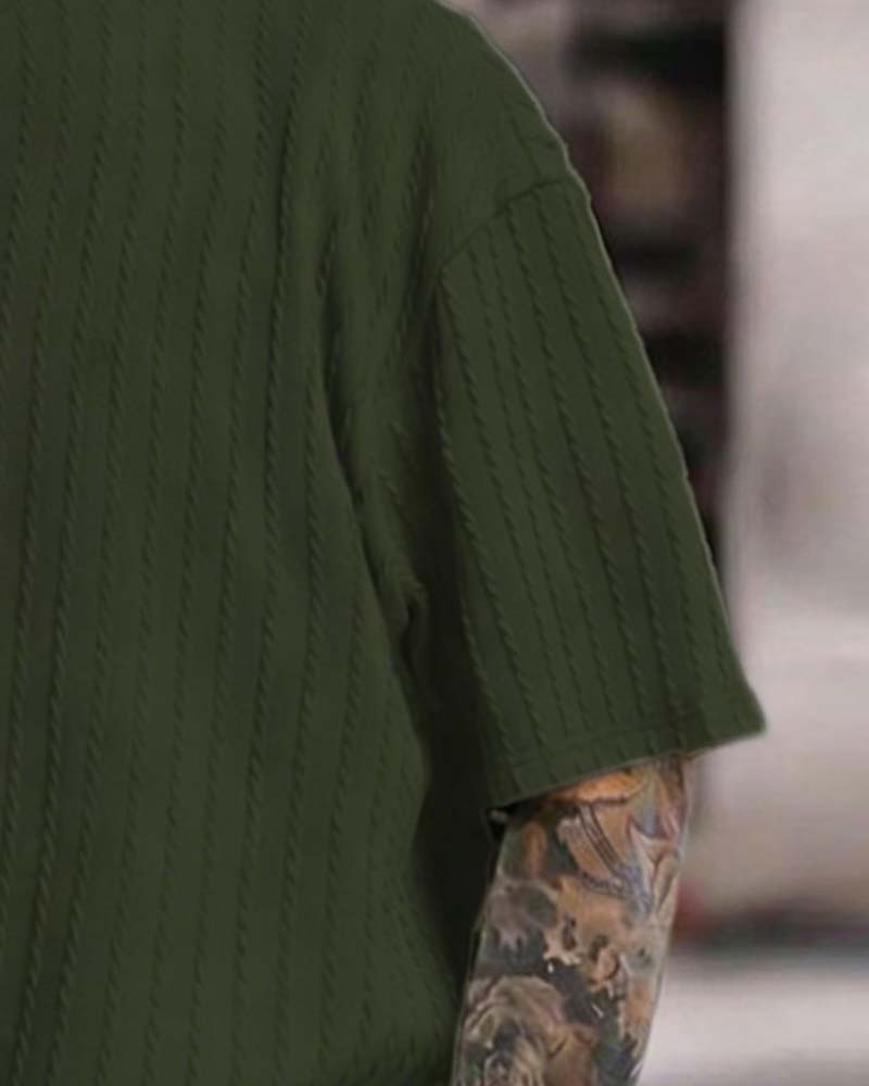 Herres Stripad T-Shirt Och Shorts Tvådelig Set Med Crew-Årning