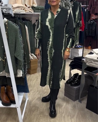 Ståkrage skjortklänning med tryckknappar