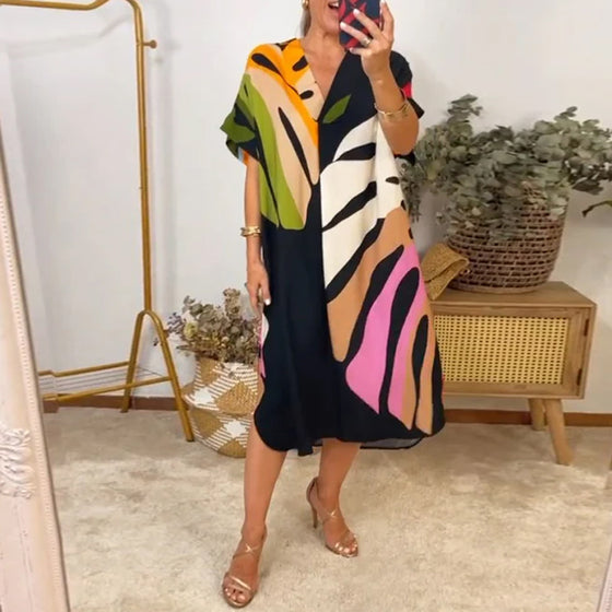 Färgglad avslappnad klänning med bladtryck