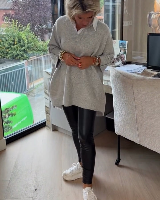 Tröja Med V-Hals, Knäppt Och Asymmetrisk Egenskaper