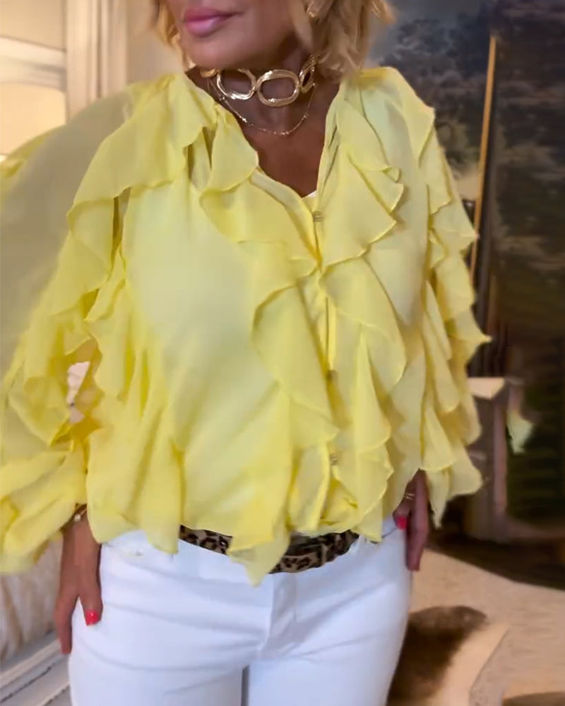 Volangblus I Enfärgat Och Luftigt Tyg