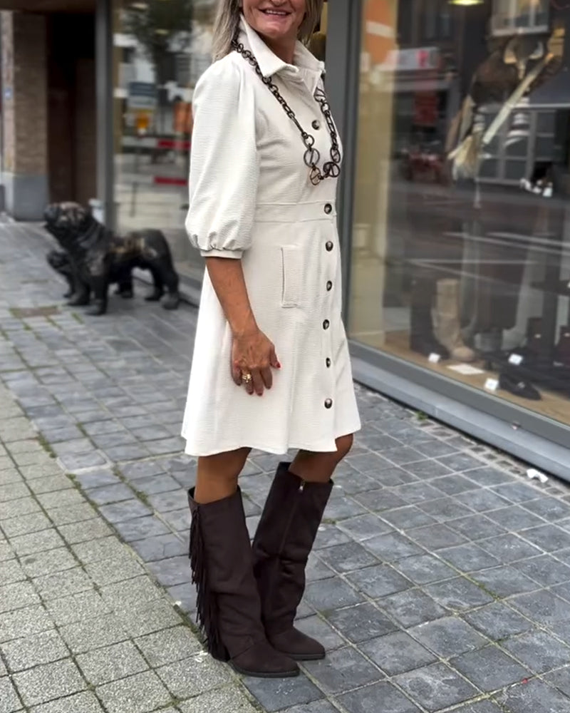 Klänning Med Krage Och Trekvartsärmar