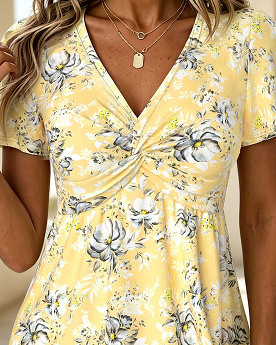 T-Shirt V-Hals Twist Blommig Kort Ärm