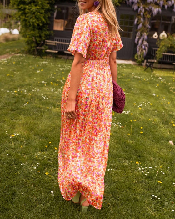 V-ringad blommig klänning i midjan