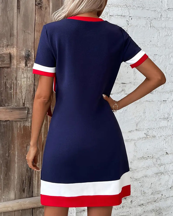 Klänning Kortärmad Kontrastband