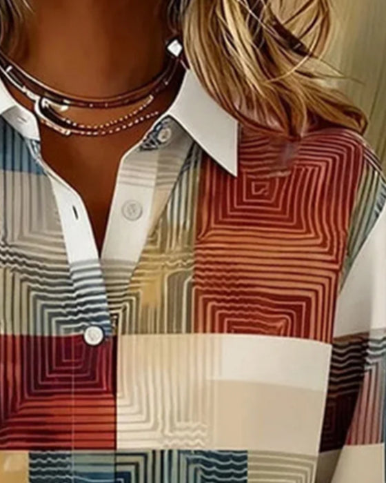 Skjorta Med Slag, Rutigt Mönster Och Knäppning