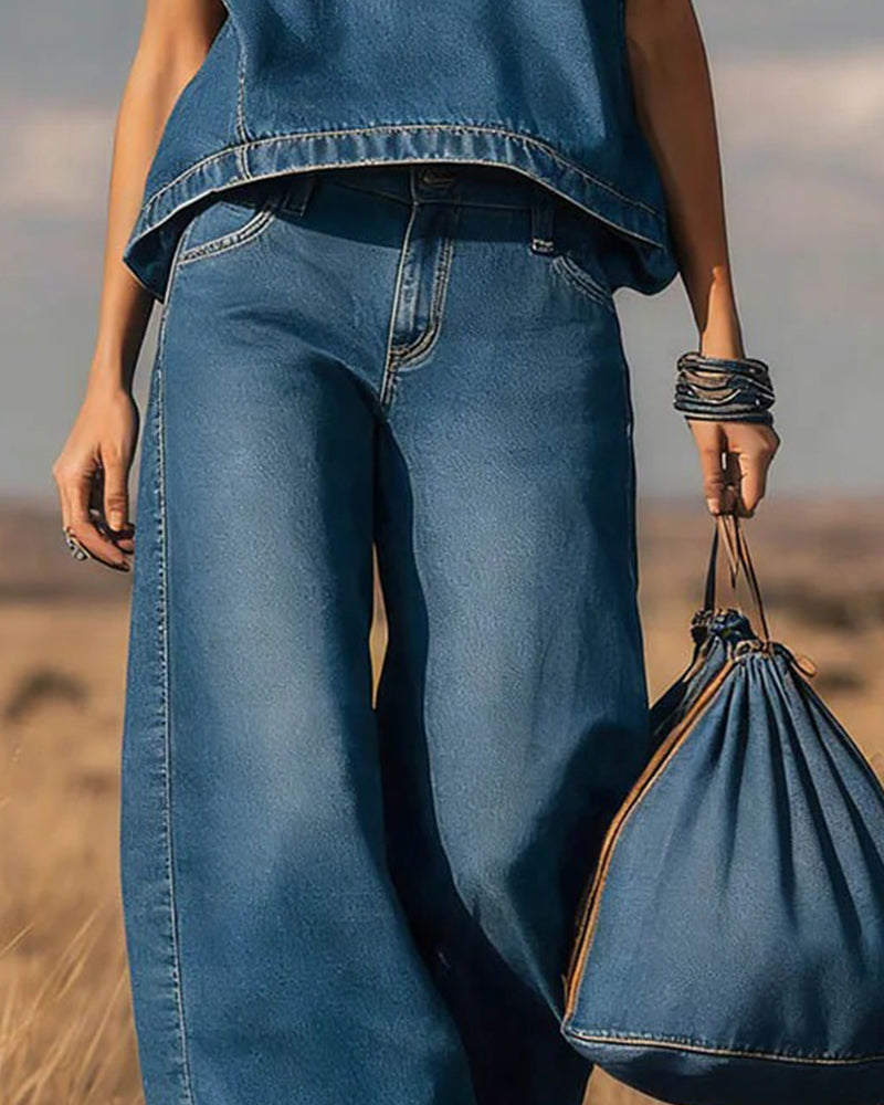 Set Med Ärmlösa Toppar Och Böjda Denimbyxor