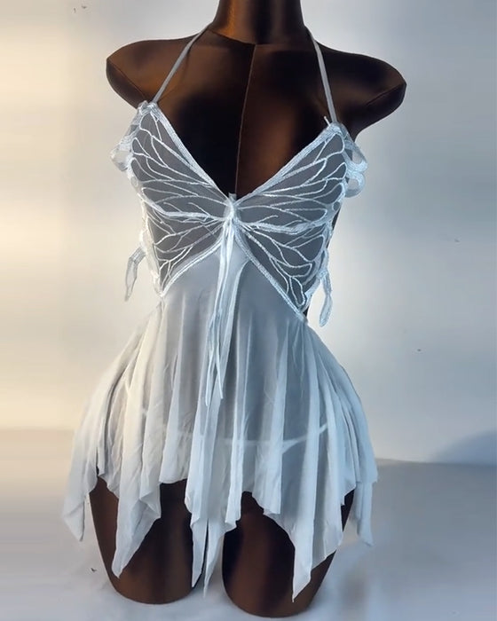 Sval Och Bekväm Nattlinne I Plusstorlek