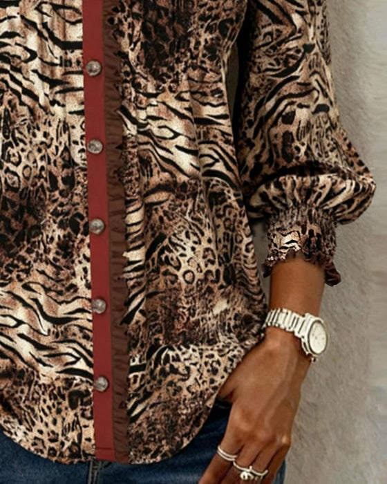 Skjorta Med Volanger Och Leopardtryck