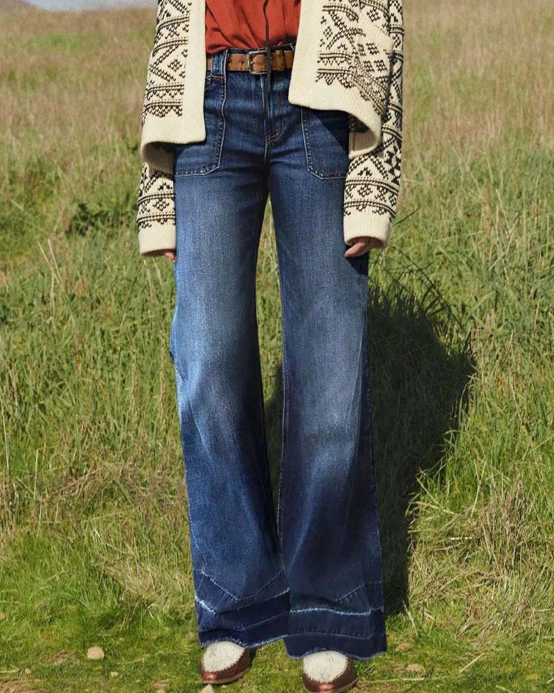 Dambyxor Med Retro Utsvängda Ben Och Fickor