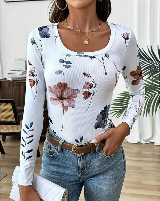 T-Shirt Med Blommiga Mönster Och Versatilt Design
