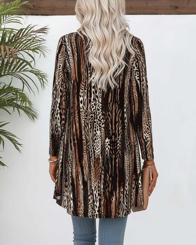 Topp Med Falskt Två-Delat Design, Leopardtryck Paneler Och Chic Stämning