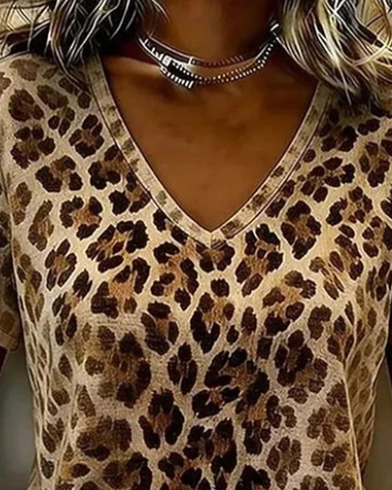T-Shirt V-Hals Leopard Tryck Gradient Kortärmad