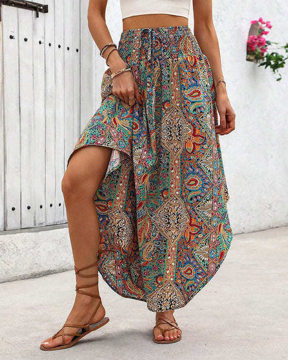 Skjorta Med En Elastisk Midjekrage, Retro - Tryck Och En Kurvformad Såm