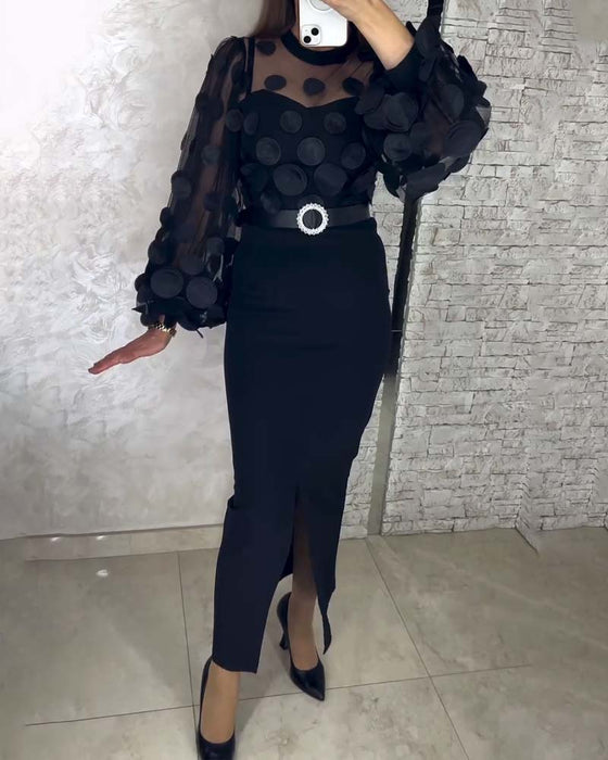 Åtsittande Klänning I Fransk Stil Med Ballongärmar