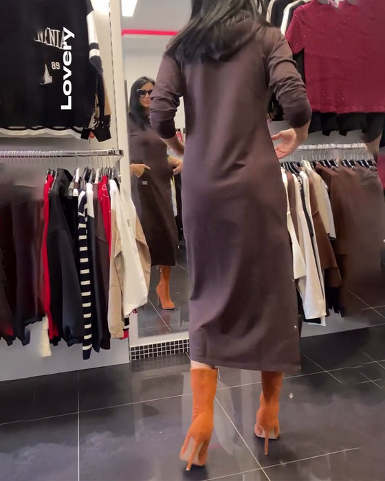 Klänning Med Sido-Slits Och Huva