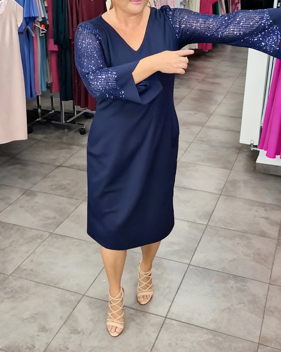 Elegant Lösittande Klänning Med V-Ringning