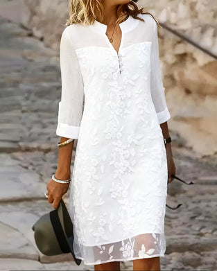 Klänning Slitstark Broderad Enfärgad