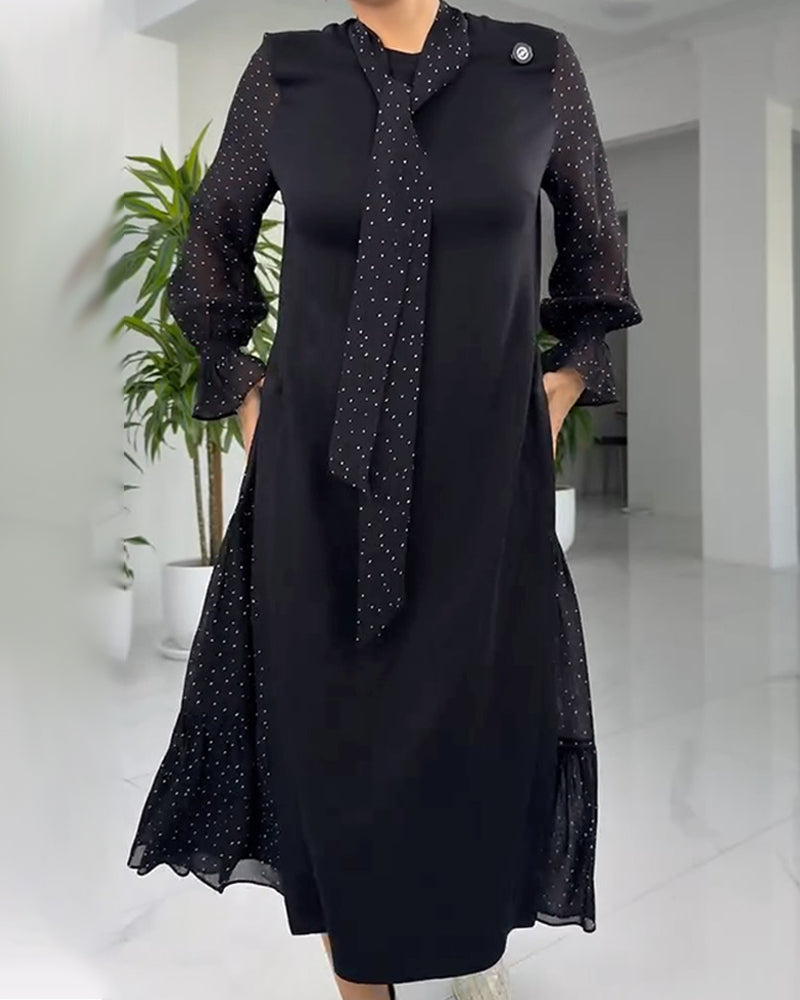 Klänning I Fusk-Tvådelad Stil Med Spets, Rosett Och Patchwork