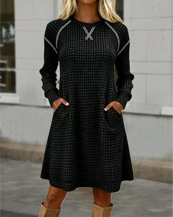 Klänning Med Färgblockdesign, Sömnadetalj Och Fickfunktion