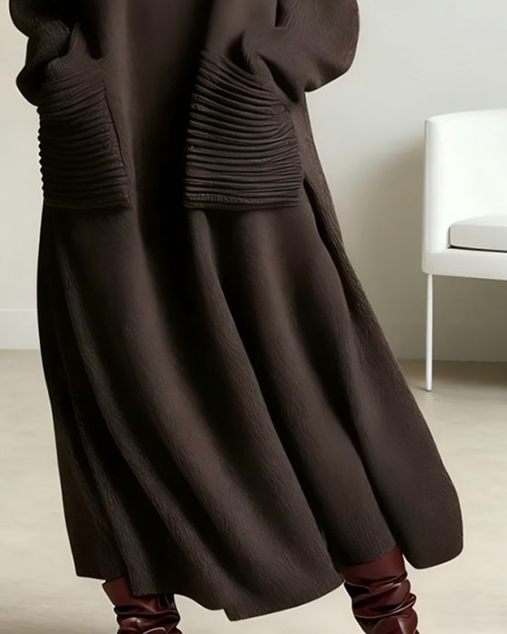 Klänning Med Hög Hals Och Fickdesign