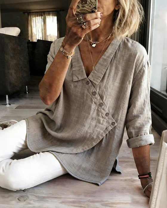 Blus Med Asymmetrisk Diagonal Knäppning Och Krage