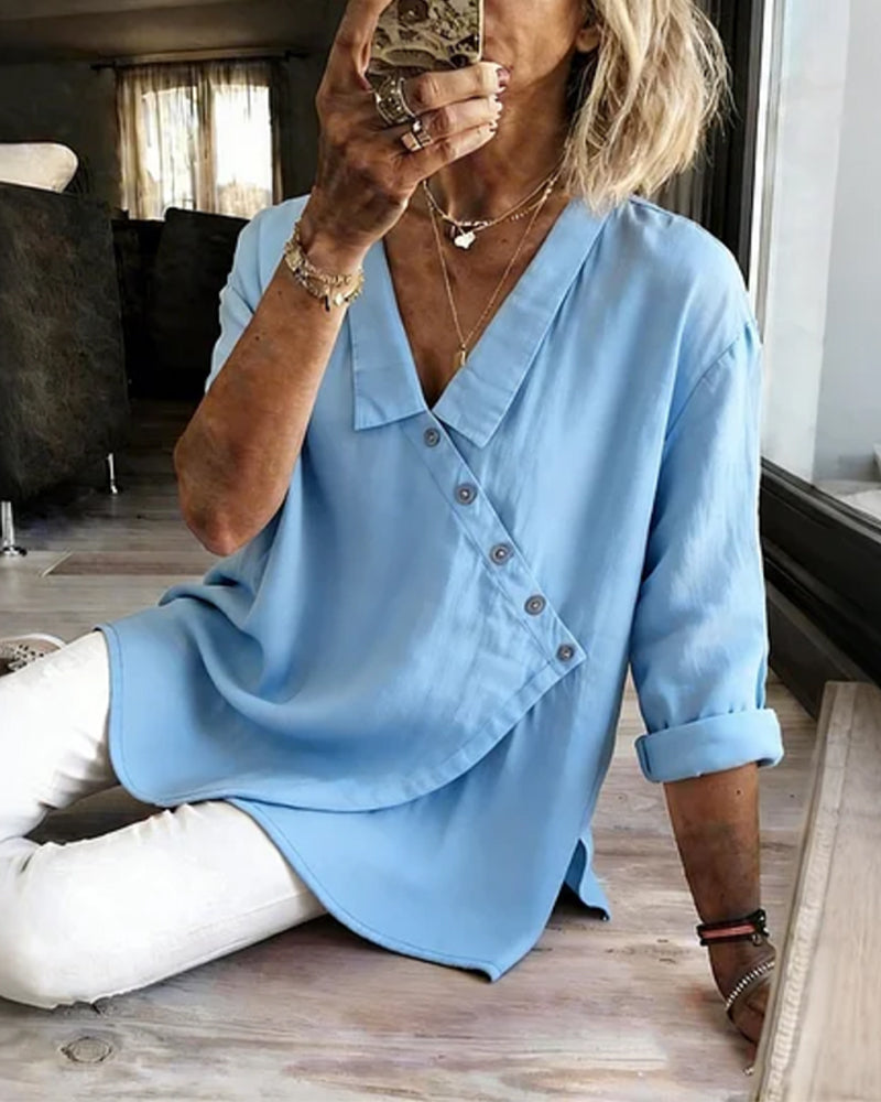 Blus Med Asymmetrisk Diagonal Knäppning Och Krage