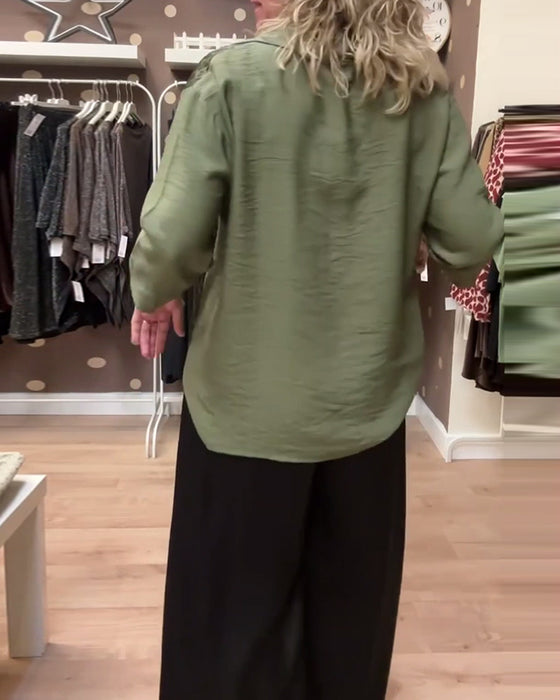 Casual skjorta med knäppning i leopardmönstret