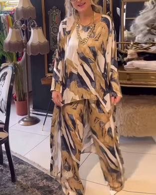 Elegant tvådelad set med oregelbundet tryck