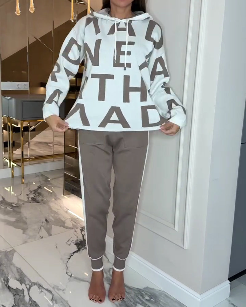 Tvådelad Set Med Huva Och Bokstavsprint