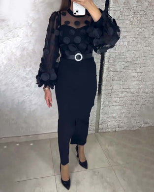 Åtsittande Klänning I Fransk Stil Med Ballongärmar