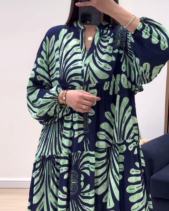 Ståkragetryckt lång klänning med lång ärm och patchwork