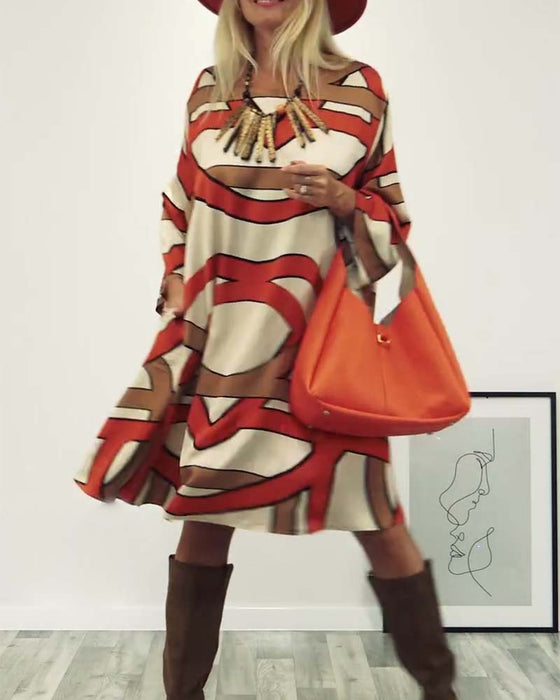 Klänning med rund hals och tryck