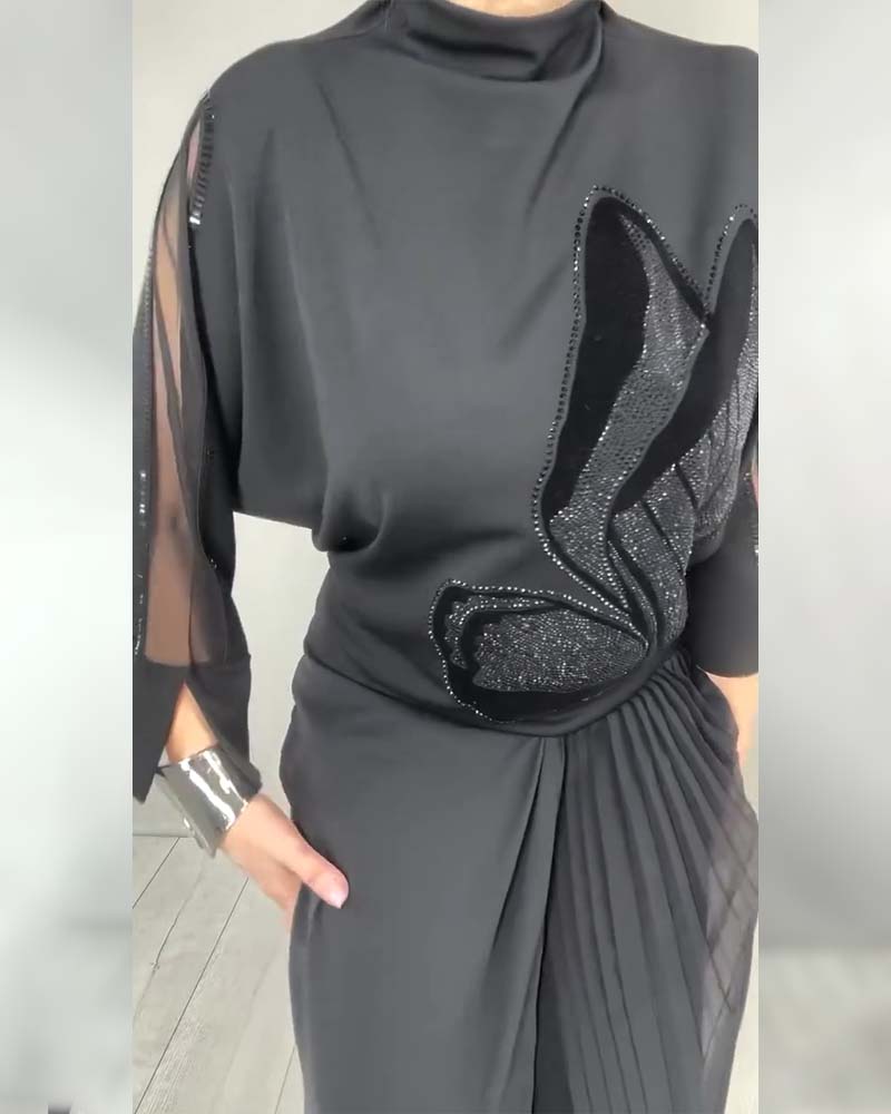 Enfärgad Topp Med Rhinestone Och Polokrage