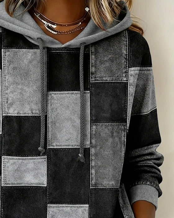 Stilren Rutmönstrad Hoodie Med Lång Ärm