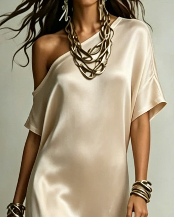 Klänning Satin Enaxlad Slits Maxi