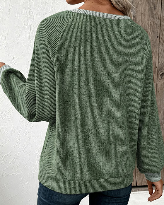 Knit Top Med Kontrasterande Krage Långärmad