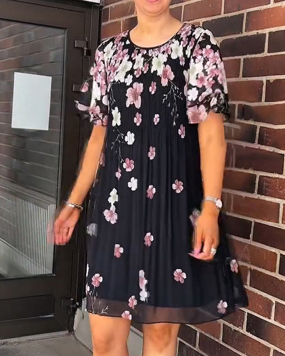 Klänning Ruffle Kortärmad Blommig Veckad