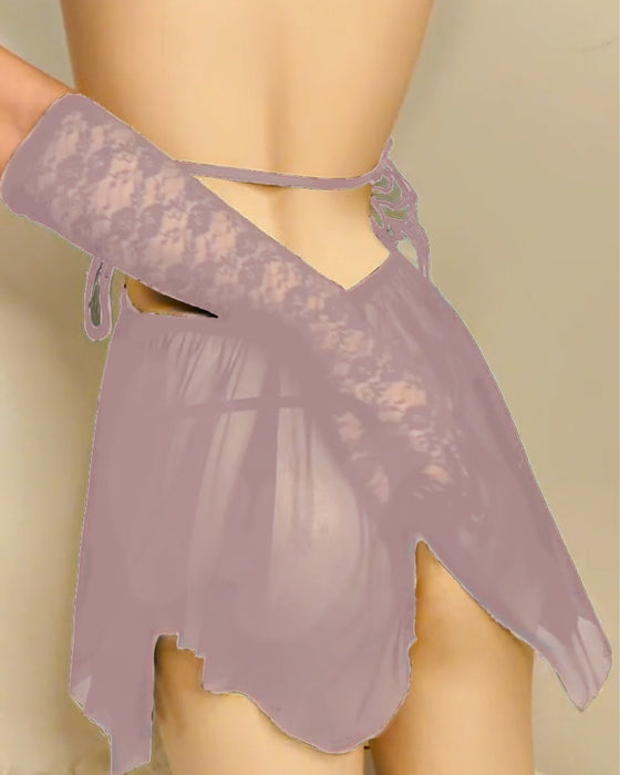 Sval Och Bekväm Nattlinne I Plusstorlek